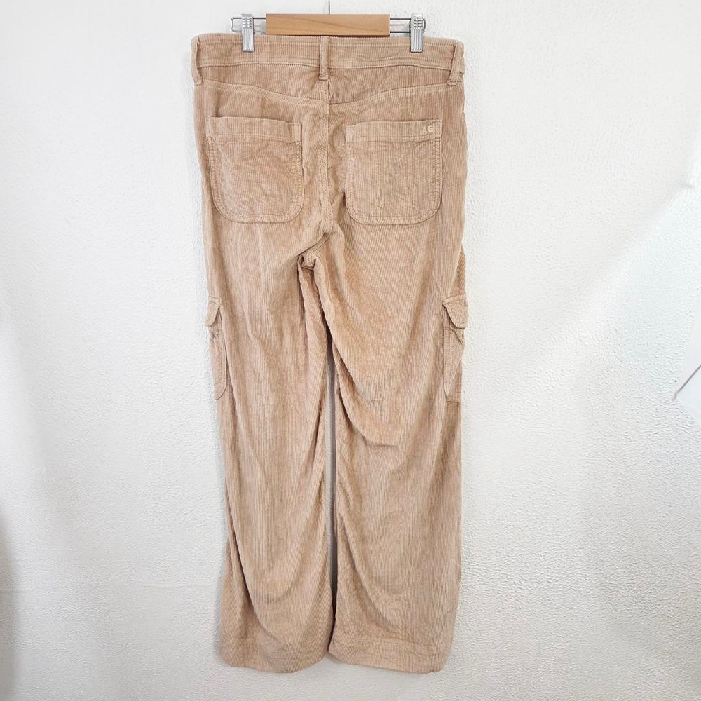 American Eagle Dreamy Drape Stretch Corduroy High-Waisted Baggy Wide-Leg Pants 8 - Picture 3 of 8